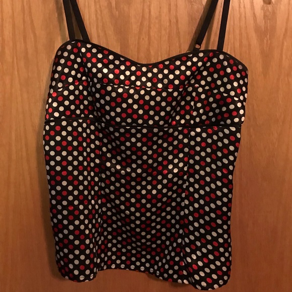 Silk like tank top with a retro style - Picture 1 of 4
